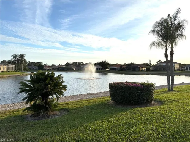 11081  Lakeland  CIR, Fort Myers, FL 33913