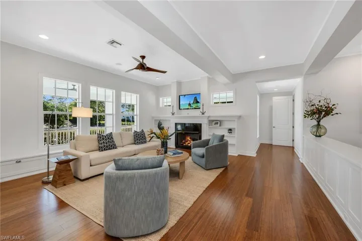 65 Mahogany Dr, Naples, Florida 34108