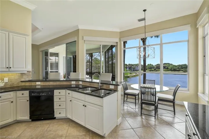 15539 Monterosso Ln 202, Naples, Florida 34110
