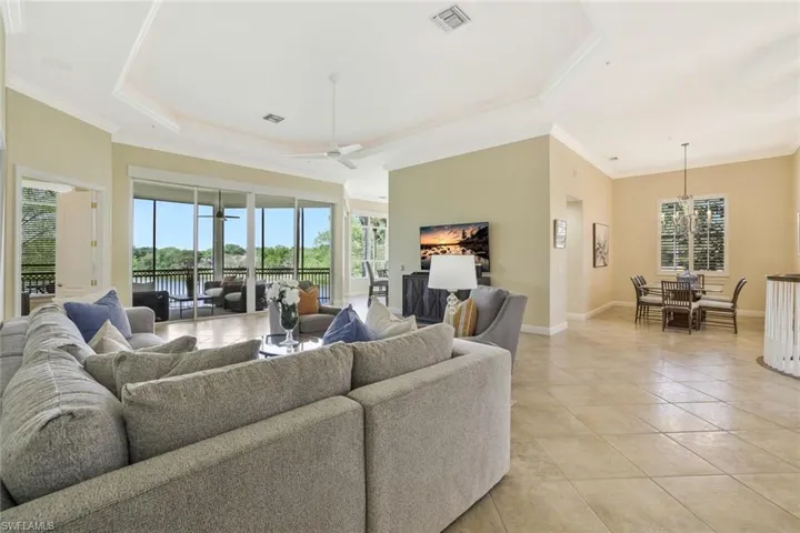 15539 Monterosso Ln 202, Naples, Florida 34110