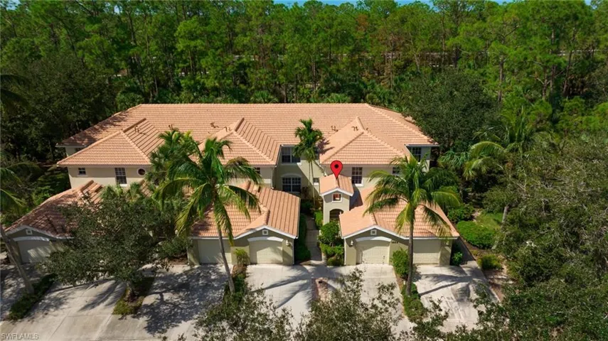 1664  Tarpon Bay S DR, Naples, FL 34119