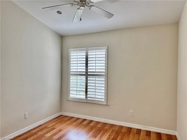 4620 Saint Croix Ln 932, Naples, Florida 34109