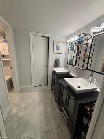 1600 Misty Pines Cir 206, Naples, Florida 34105
