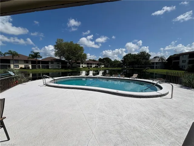 1600 Misty Pines Cir 206, Naples, Florida 34105