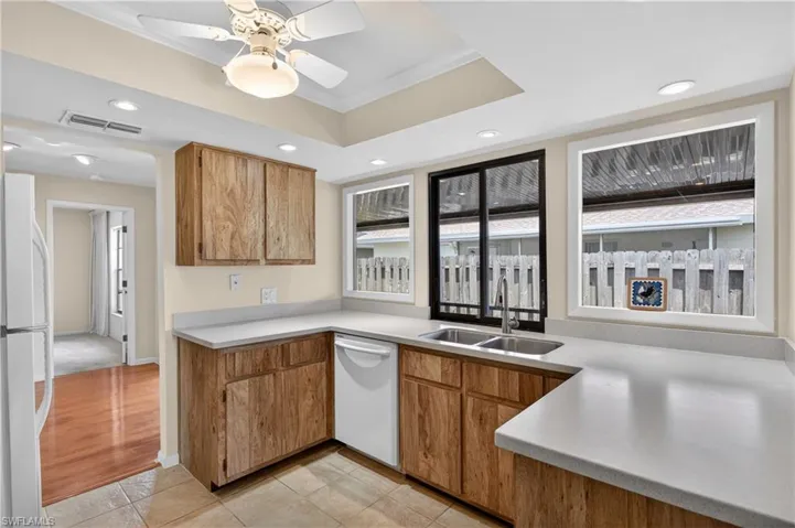 9708  Foxglove  CIR, Fort Myers, FL 33919