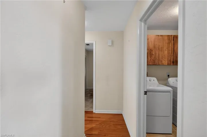 9708  Foxglove  CIR, Fort Myers, FL 33919