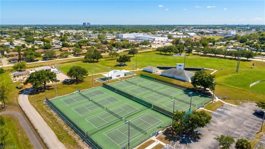 9708  Foxglove  CIR, Fort Myers, FL 33919