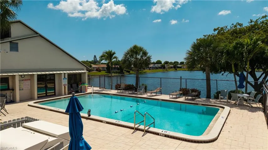 9708  Foxglove  CIR, Fort Myers, FL 33919