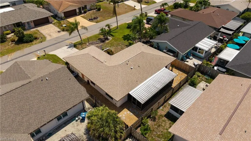 9708  Foxglove  CIR, Fort Myers, FL 33919