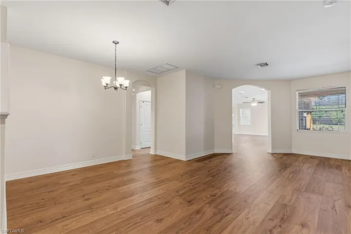 15505  Pricklegrass  CT, Alva, FL 33920