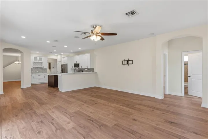 15505  Pricklegrass  CT, Alva, FL 33920