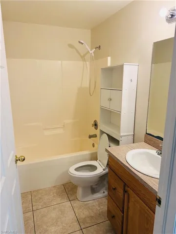 4743  14th SW ST, Lehigh Acres, FL 33973