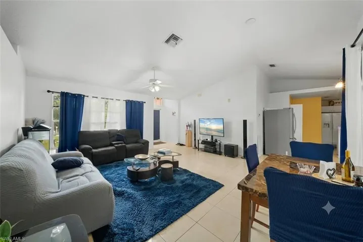 634 Tarapin Ave, Lehigh Acres, Florida 33974
