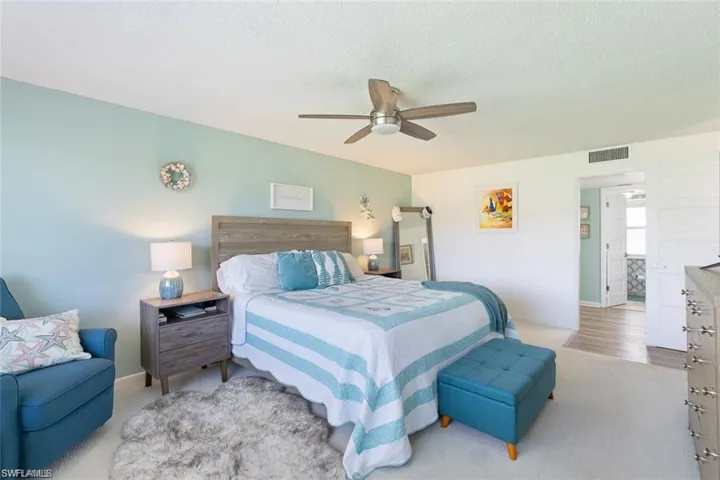 159 Quails Nest Rd 1084, Naples, Florida 34112
