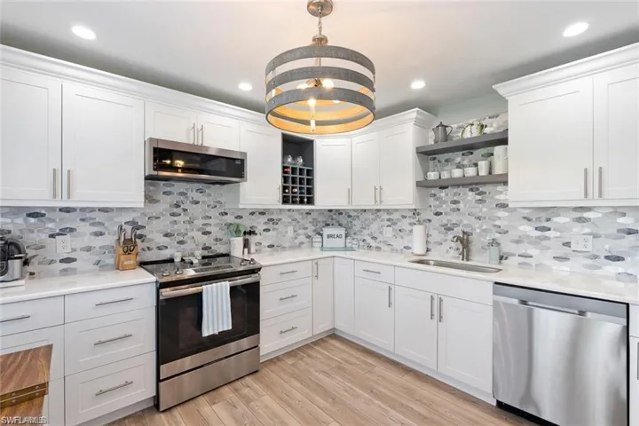 159 Quails Nest Rd 1084, Naples, Florida 34112