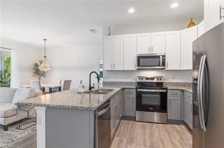 3520 Nw 21st Ter, Cape Coral, Florida 33993