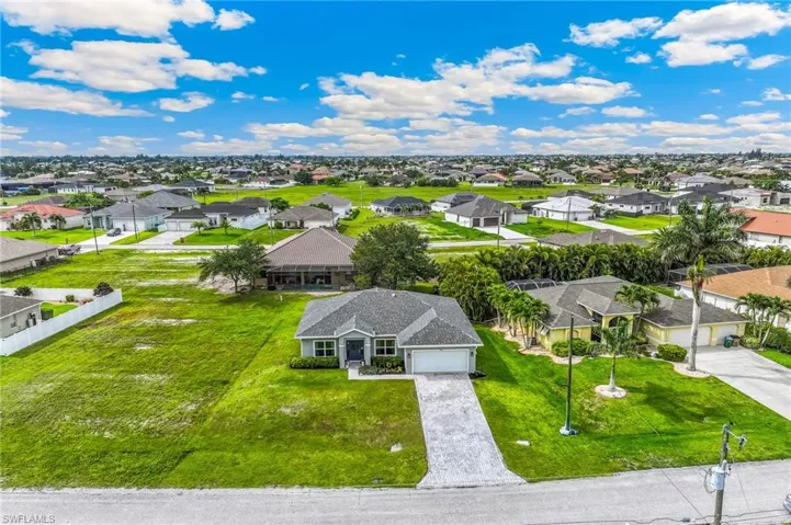 3520 Nw 21st Ter, Cape Coral, Florida 33993