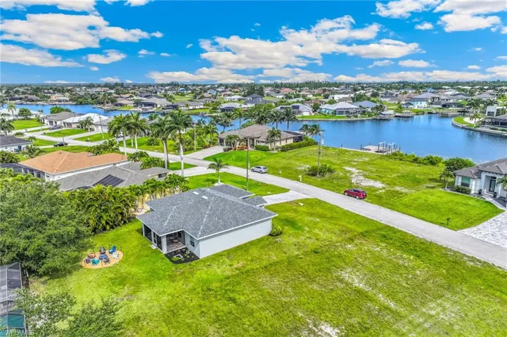 3520 Nw 21st Ter, Cape Coral, Florida 33993