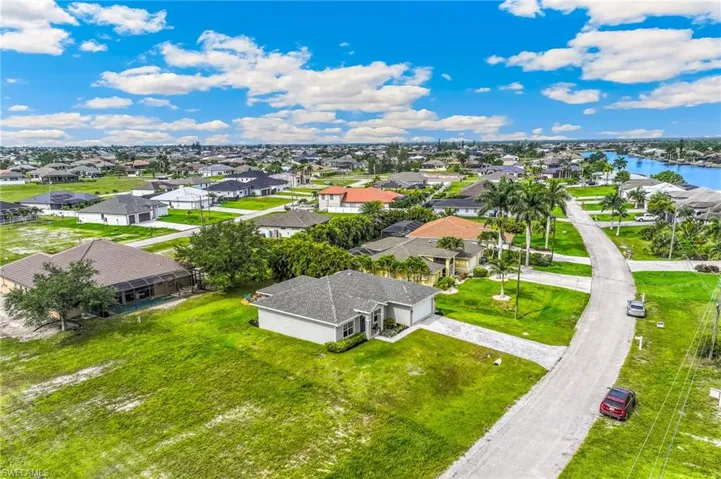 3520 Nw 21st Ter, Cape Coral, Florida 33993