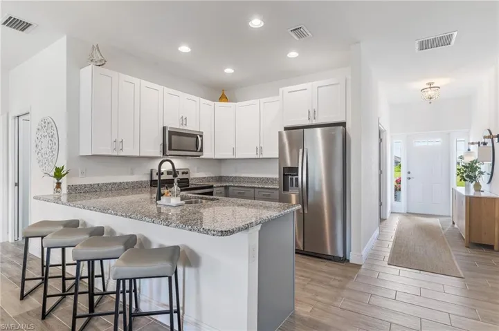 3520 Nw 21st Ter, Cape Coral, Florida 33993