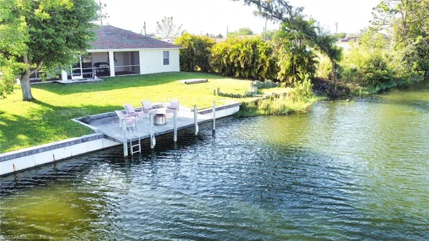 1421 Sw 2nd Ave, Cape Coral Fl 33991