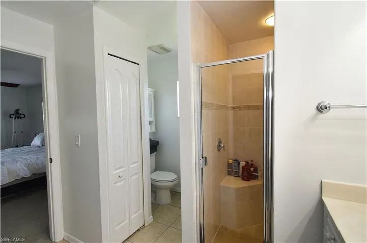 1421 Sw 2nd Ave, Cape Coral Fl 33991