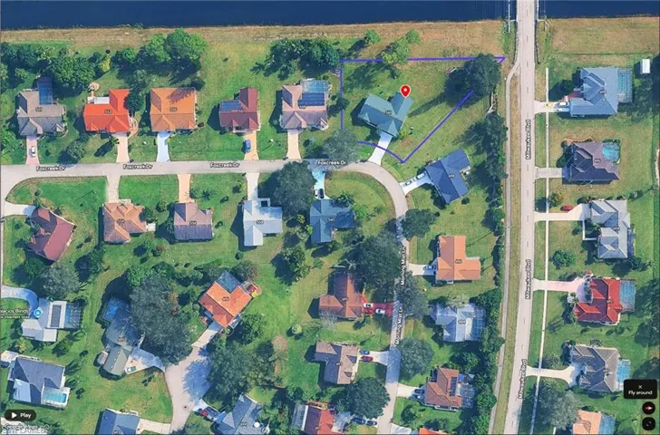 561 Foxcreek Dr, Lehigh Acres, Florida 33974