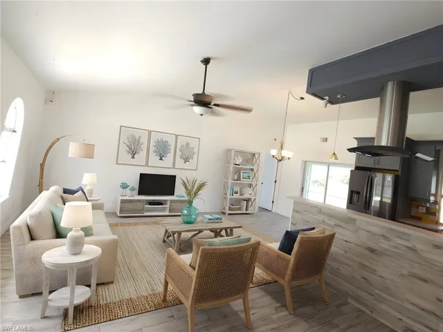 561 Foxcreek Dr, Lehigh Acres, Florida 33974