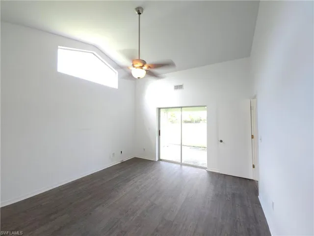 561 Foxcreek Dr, Lehigh Acres, Florida 33974