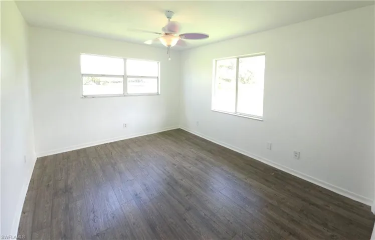 561 Foxcreek Dr, Lehigh Acres, Florida 33974