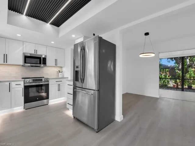 4941  Aztec  CIR, Naples, FL 34112
