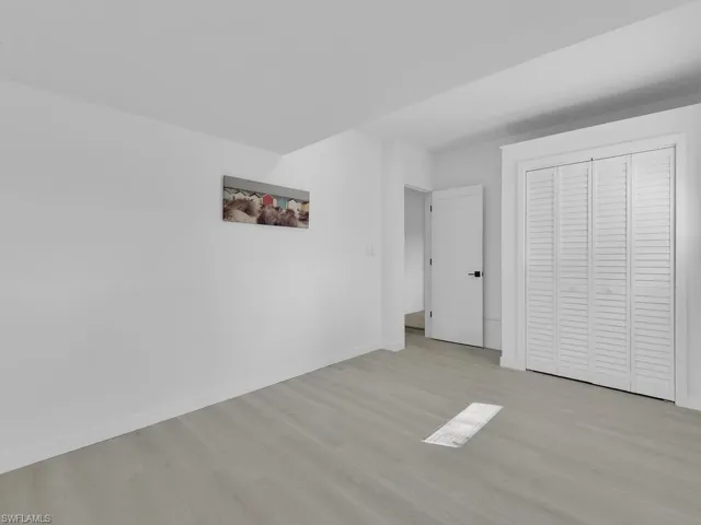 4941  Aztec  CIR, Naples, FL 34112