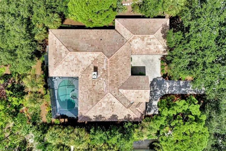 Over 5,500 Sq. Ft. of Single-Story Total Area