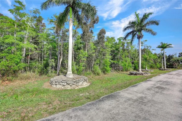 Morgan  RD, Naples, FL 34114