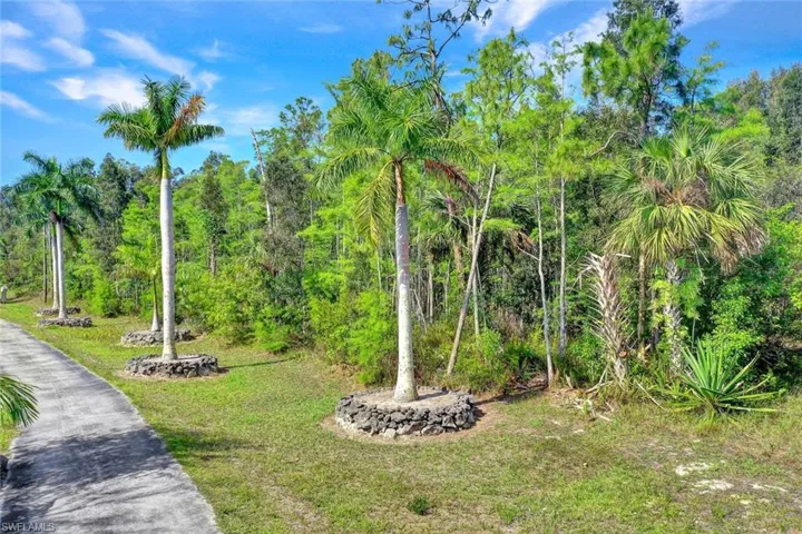 Morgan  RD, Naples, FL 34114