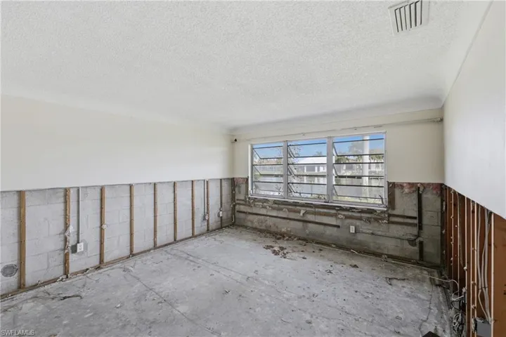 111 Sw 49th Ter, Cape Coral, Florida 33914