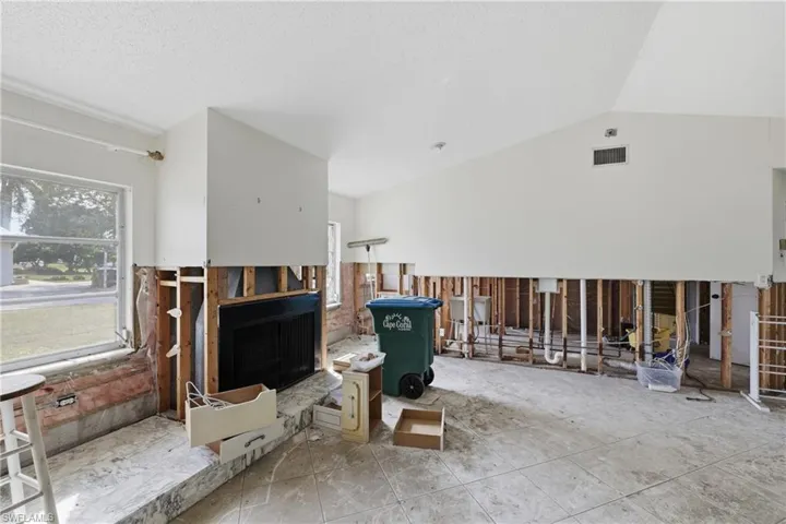 111 Sw 49th Ter, Cape Coral, Florida 33914
