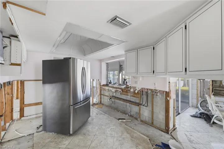111 Sw 49th Ter, Cape Coral, Florida 33914