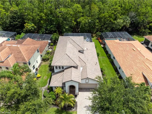 12631 Biscayne Ct, Naples, Florida 34105