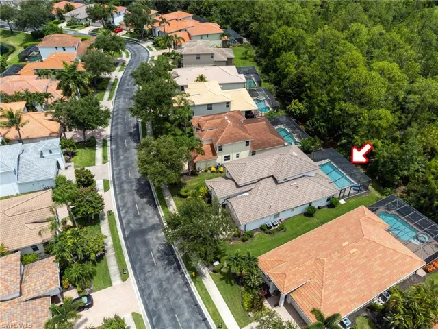 12631 Biscayne Ct, Naples, Florida 34105
