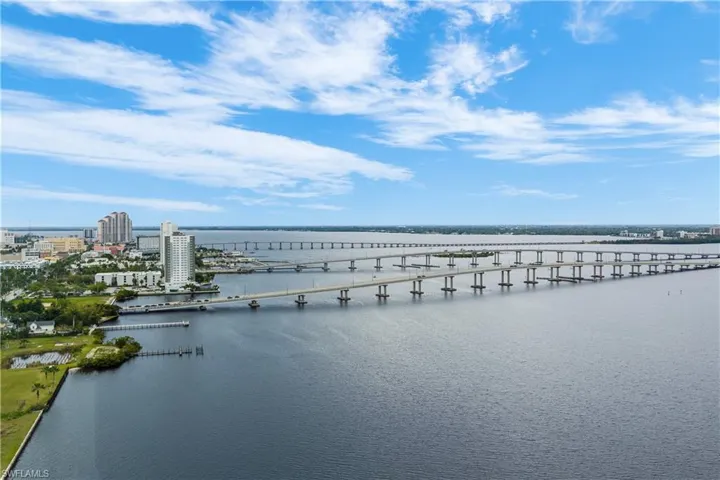 2743 1st ST # 2301, FORT MYERS FL 33916