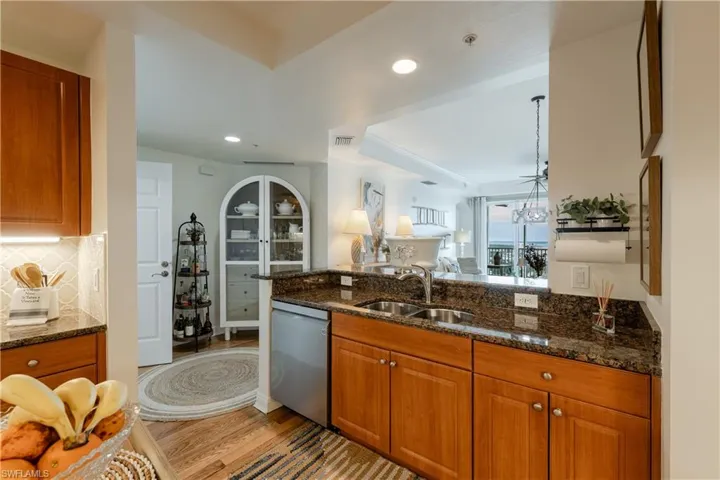 2743 1st ST # 2301, FORT MYERS FL 33916