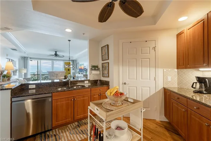 2743 1st ST # 2301, FORT MYERS FL 33916
