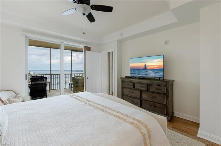 2743 1st ST # 2301, FORT MYERS FL 33916