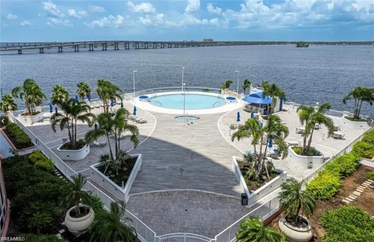 2743 1st ST # 2301, FORT MYERS FL 33916