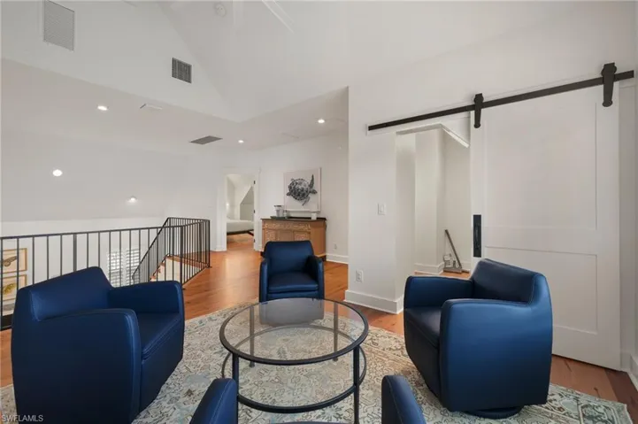 Loft/Family Room