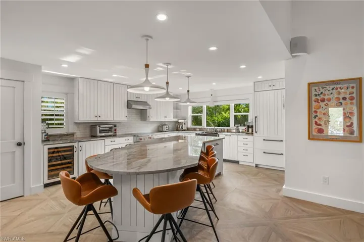 Breakfast Bar