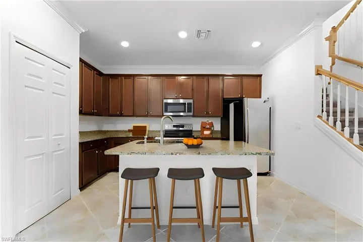 Eat-in kitchen for convenience and socializing!  Virtually staged.