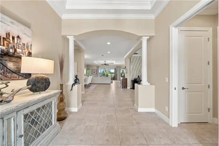 9256 Rialto Ln, Naples, Florida 34119