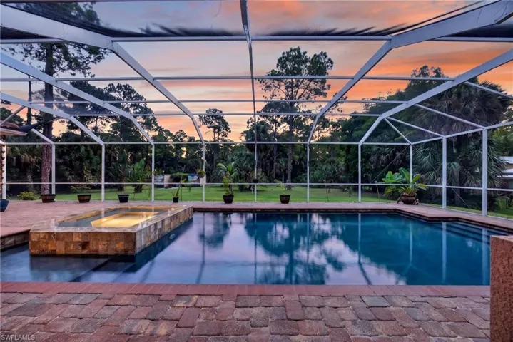 1360 29th St Sw, Naples, Florida 34117